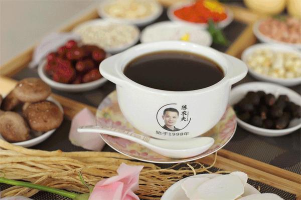 “膳”与“病”辩论，年轻人与猝死还有多远？